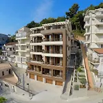 Aparthotel Villa Aria
