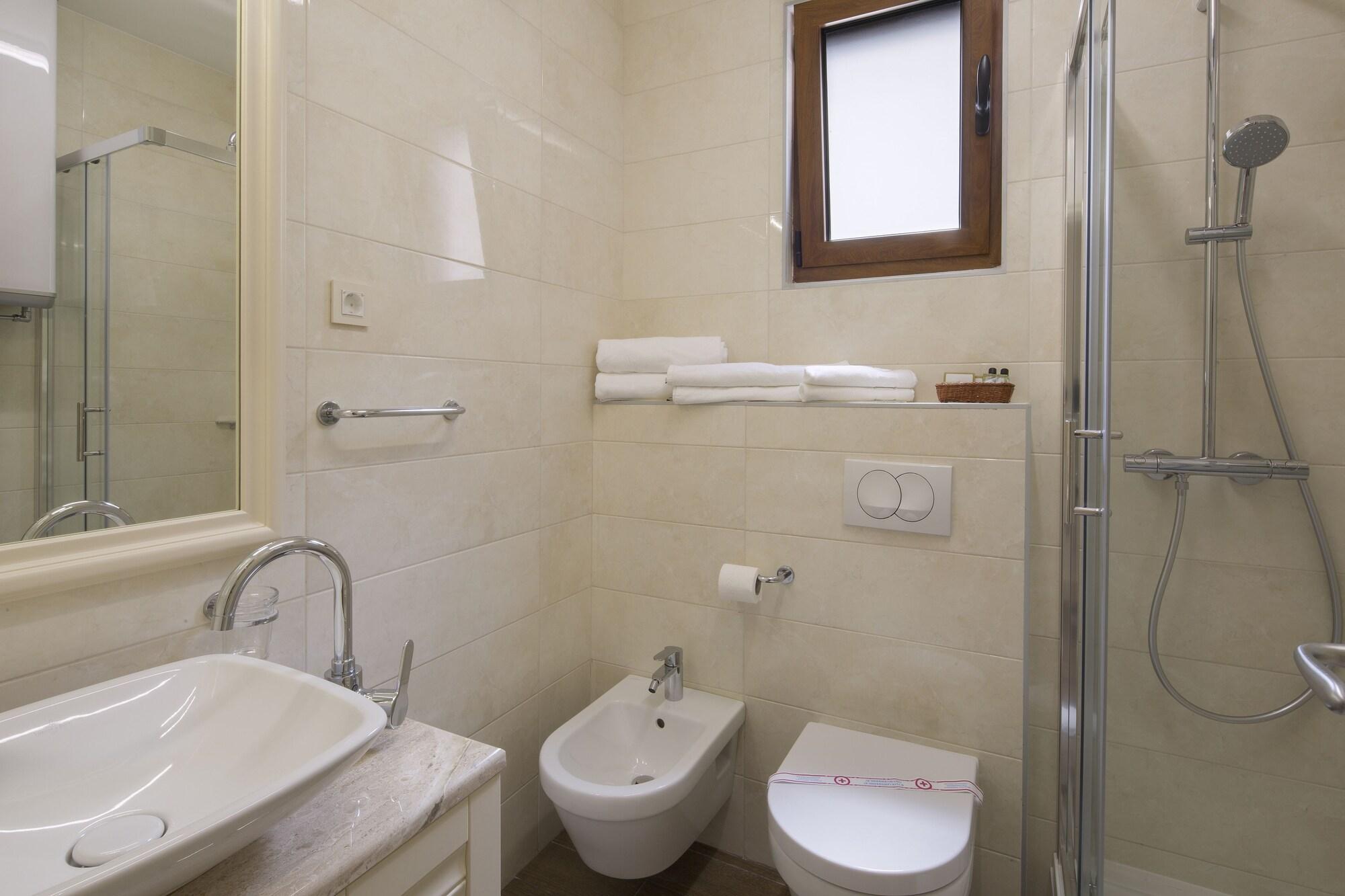 Aria Aparthotel Budva
