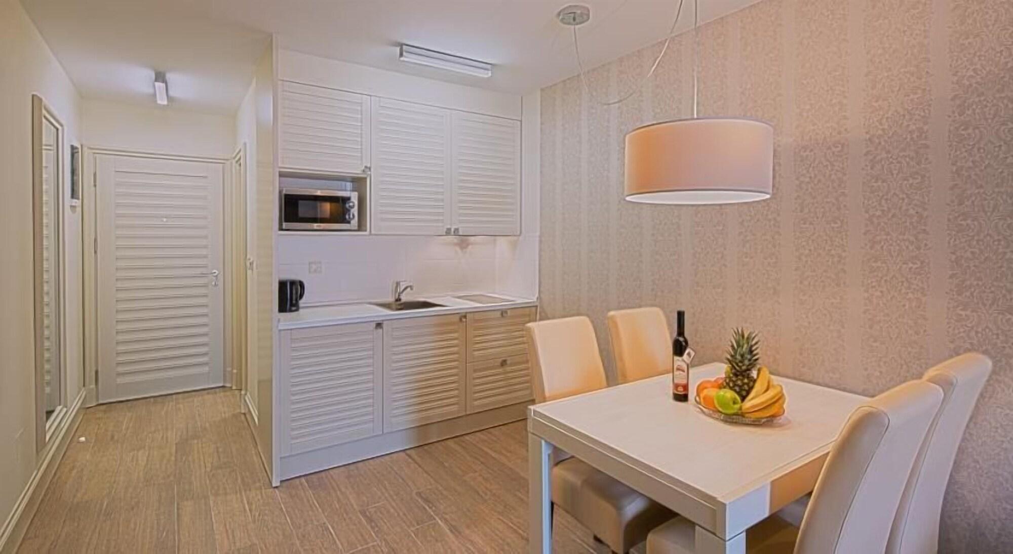 Aparthotel Aria 4*