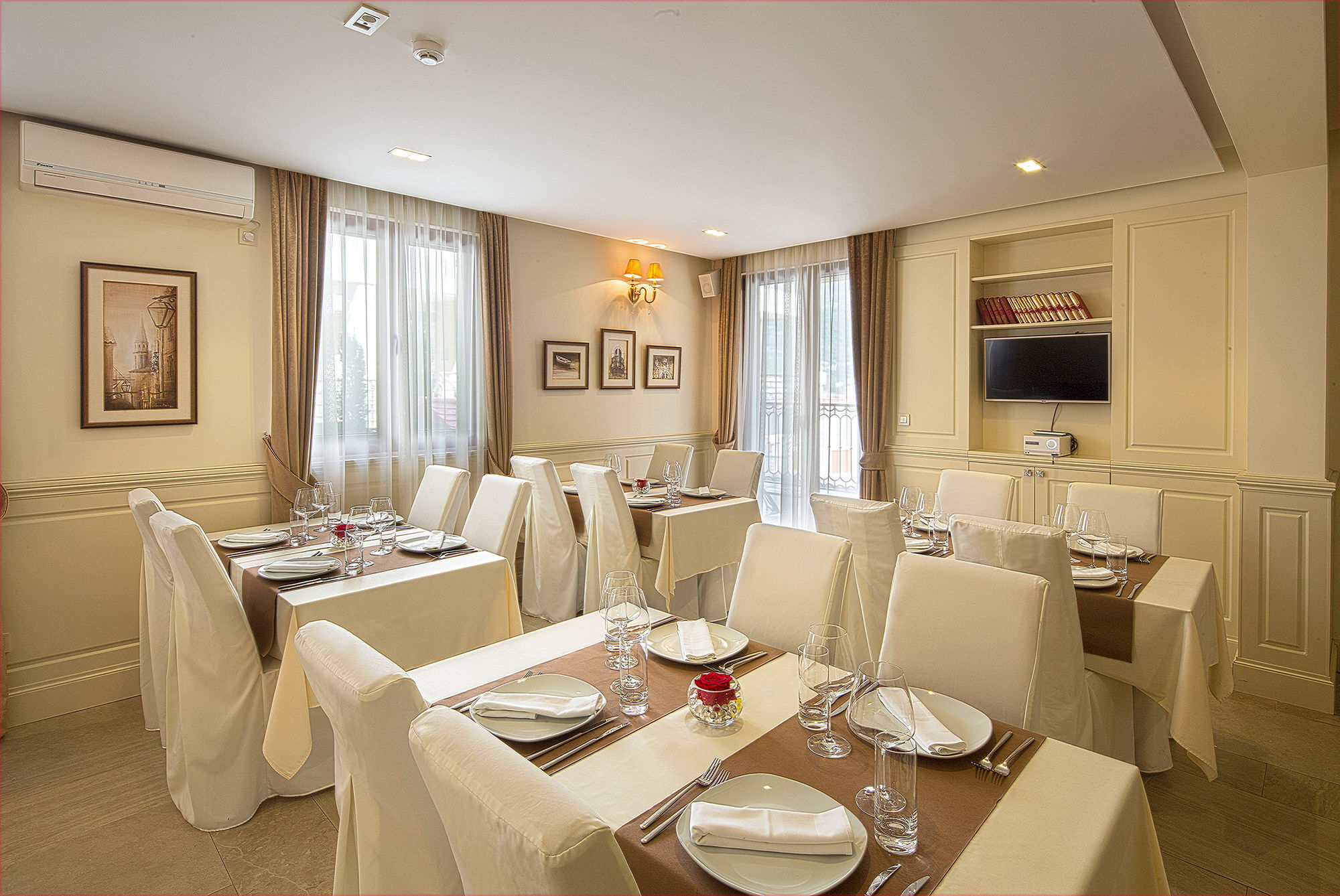 Aria Aparthotel Budva